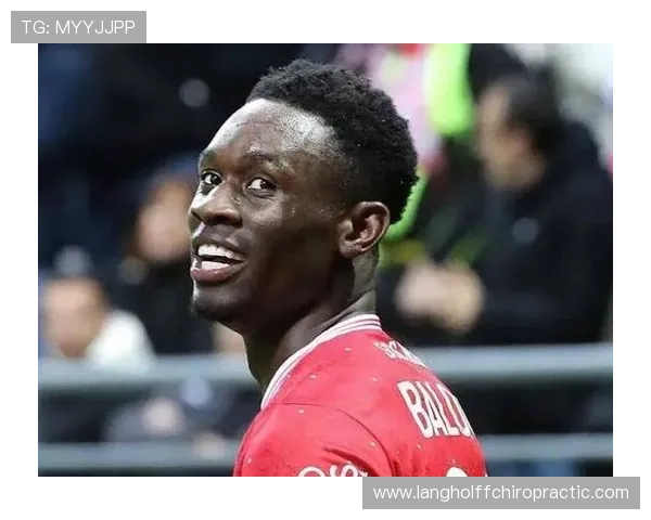 巴洛贡持续提升，展现出在足球界的新兴明星潜力