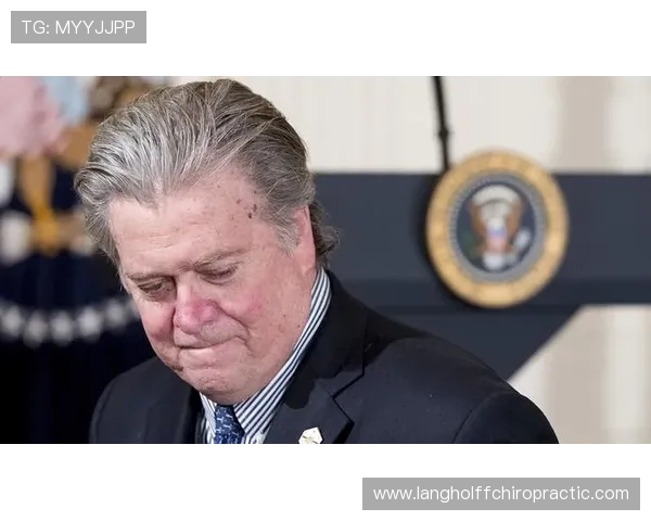 Osimhen 陷入生涯最低谷 近期状态持续低迷备受关注